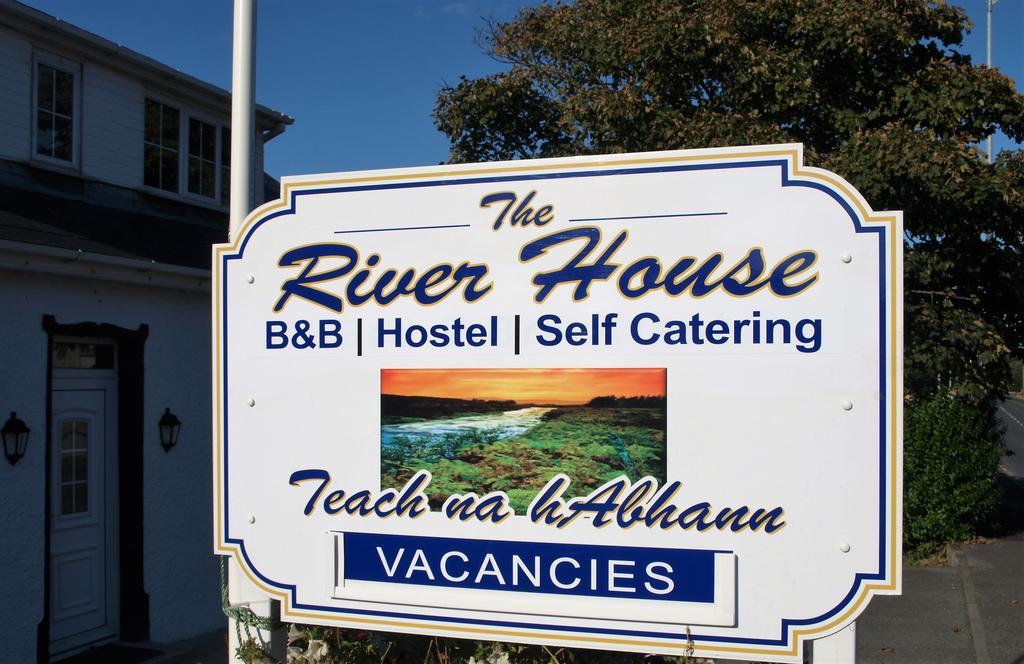 The River House 던글로 외부 사진