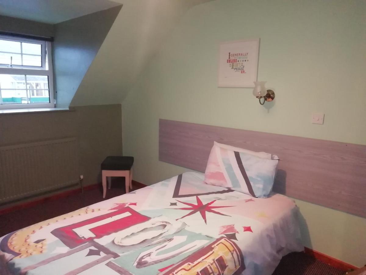 The River House 던글로 외부 사진