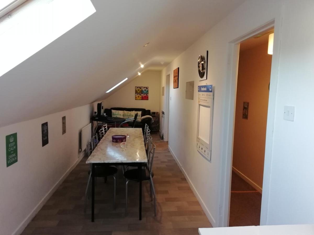 The River House 던글로 외부 사진